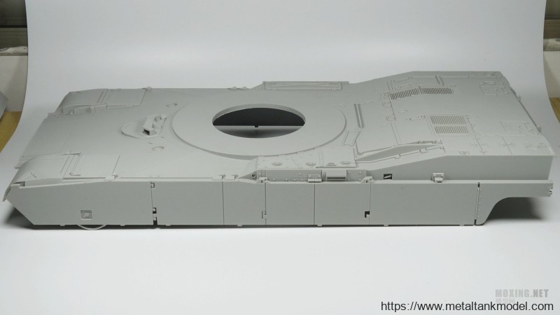 [模型网评测]小号手(00926)-1/16 M1A1 AIM 艾布拉姆斯 主战坦克-简介与开盒 - 第1张 | 制作坦克模型记录